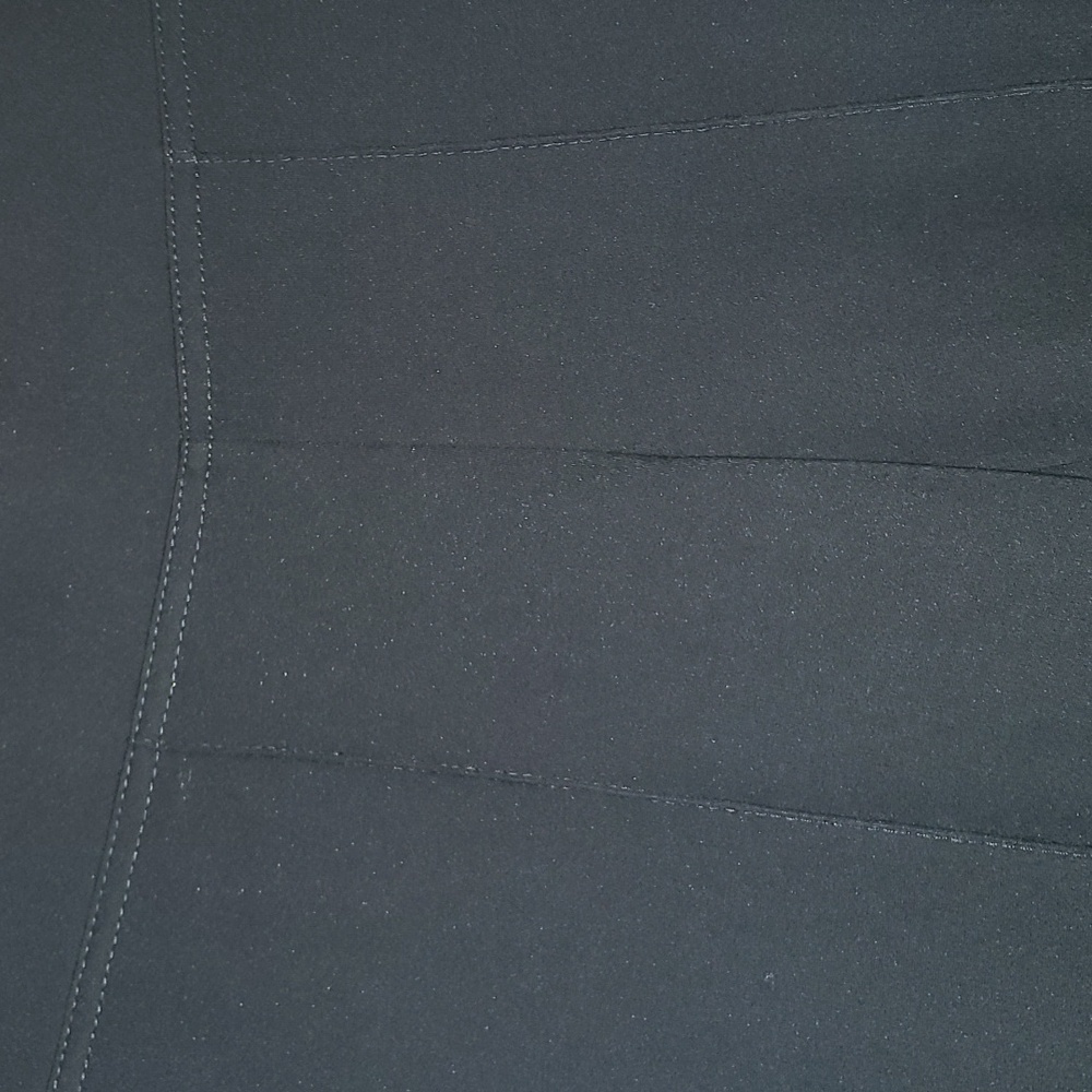 Black Cache slim pants - Picture 2 of 7